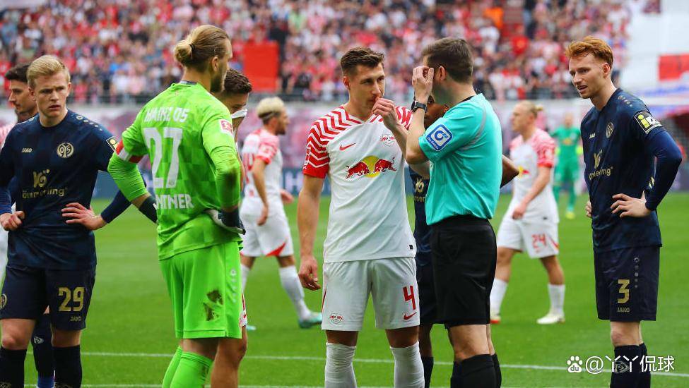  窗口期欧联焦点战，莱比锡刷新队史纪录，压力陡增，训练强度明显提升