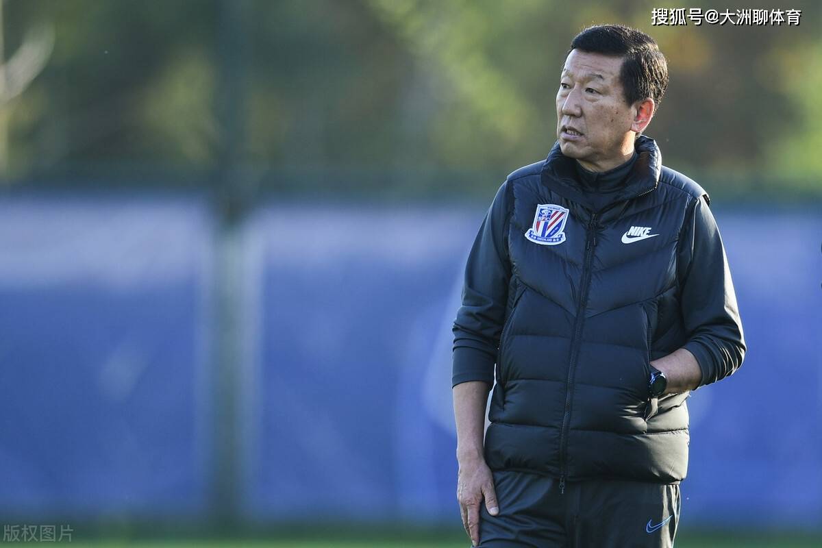 冲刺阶段体能课后;上海申花伤情更新备战西甲;赛场秩序良好;阵容厚度经受考验的简单介绍 冲刺阶段体能课后;上海申花伤情更新备战西甲;赛场秩序良好;阵容厚度经受考验的简单介绍