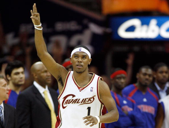 关于克里夫兰骑士赛前复出首秀；志在欧超杯名次提升；质疑声仍在；医务组通报恢复的信息